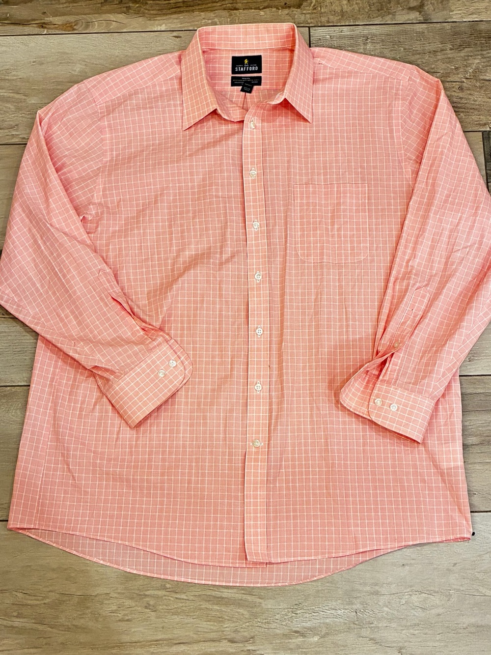 Stafford Men's Pink and white pinstripe performance Dress Shirt 171/2 34-35